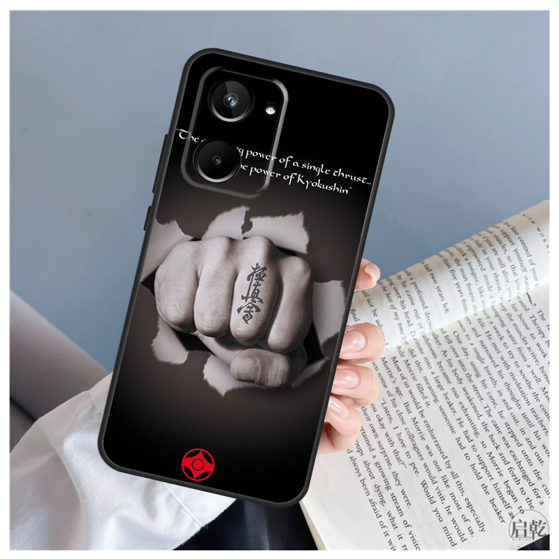 Casing dengan Simbol Karate Ky - Realme C67 ulasan dan harga